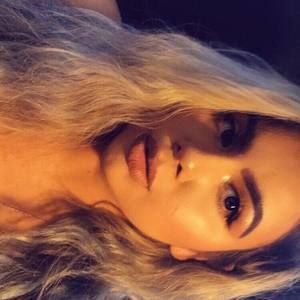 Meet your Posher, Suezette